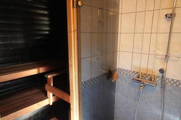 Фото номера Коттедж с сауной (3 взрослых + 2 детей) Курортные отели Santalahti Resort г. Котка 14