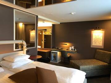 Фото номера Двухместный номер с 1 кроватью Отель Original Sokos Hotel Seurahuone Kotka г. Котка 4